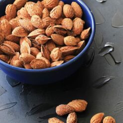 بادام پوست کاغذی شور