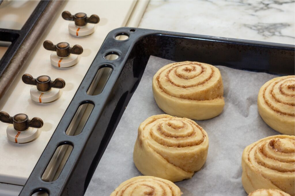 طرز تهیه رول دارچینی