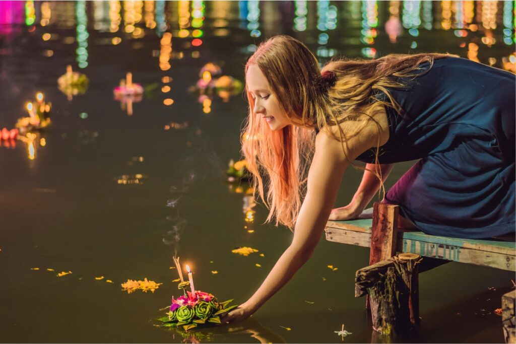 ستایش اهورا