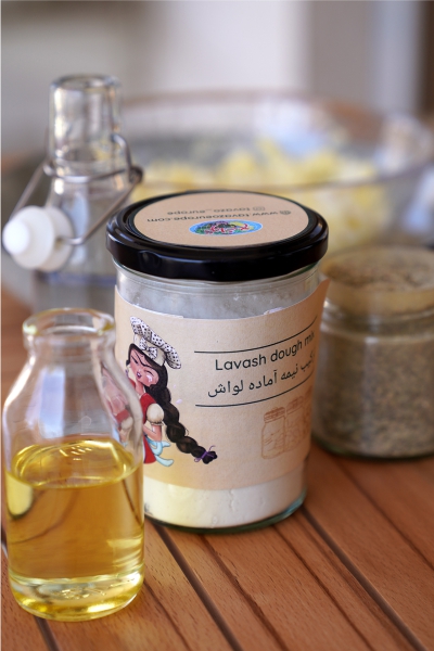 مواد لازم برای تهیه نان سیب زمینی