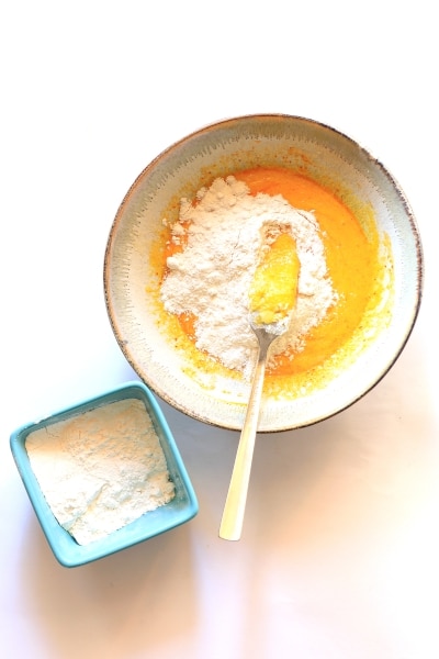 طرز تهیه کوکی زعفرانی